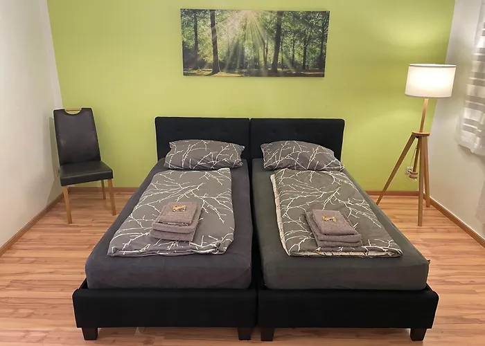 Exklusive Zimmer Mit Geteiltem Bad Und Kueche Om