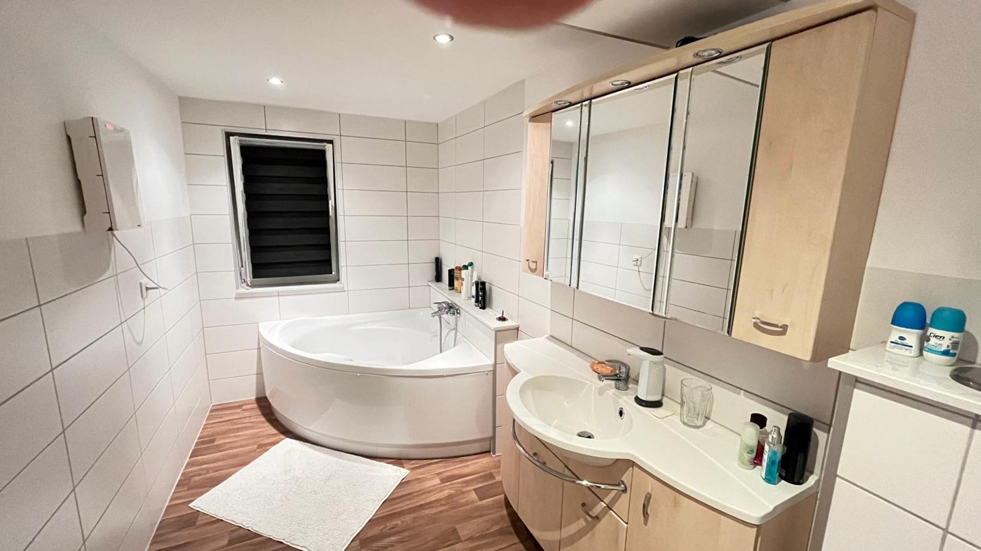 Homestay Exklusive Mit Geteiltem Bad Und Kueche Om